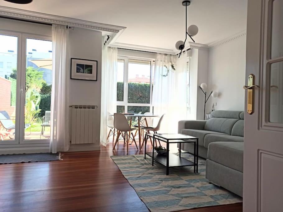 Apartament Bajo Con Jardin Privado Santander Zewnętrze zdjęcie