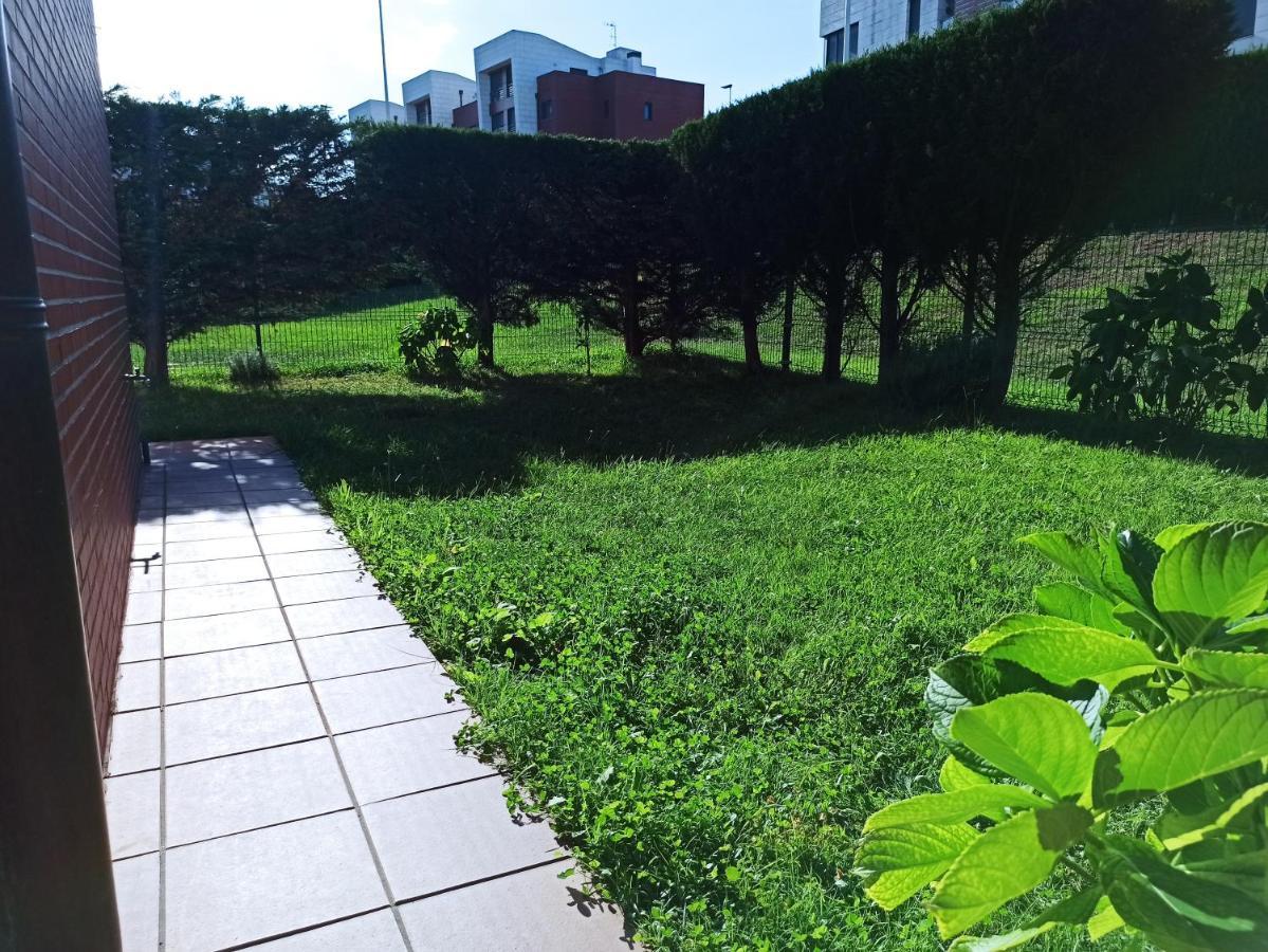 Apartament Bajo Con Jardin Privado Santander Zewnętrze zdjęcie